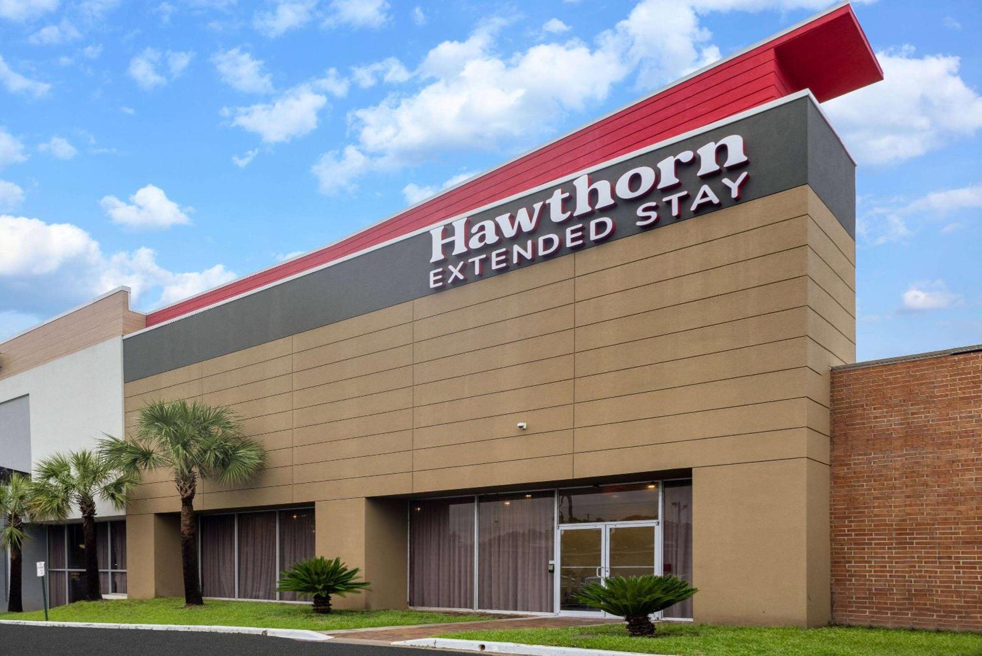 Hawthorn Extended Stay By Wyndham Columbia-Ft Jackson Екстер'єр фото